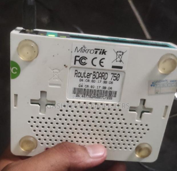 Mikrotik Routerboard Rb750gr3 - thumbnail 3