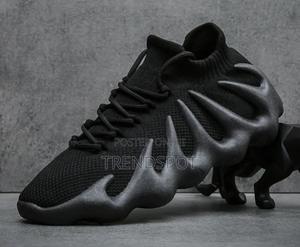 Yeezy Boost 450 Sizes (41-45) - thumbnail 2