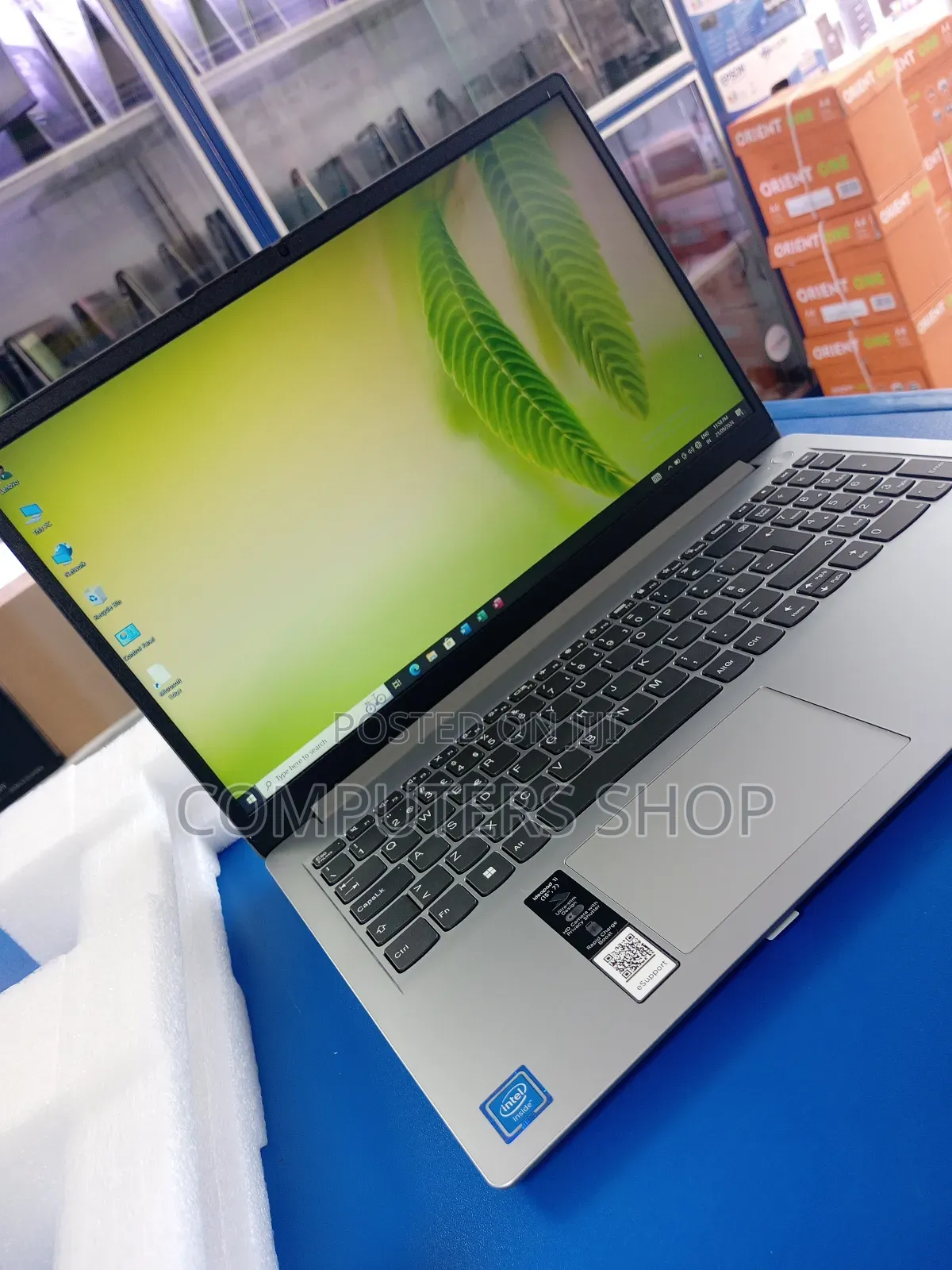 New Laptop Lenovo IdeaPad 1 4GB Intel Core 2 Duo SSD 128GB