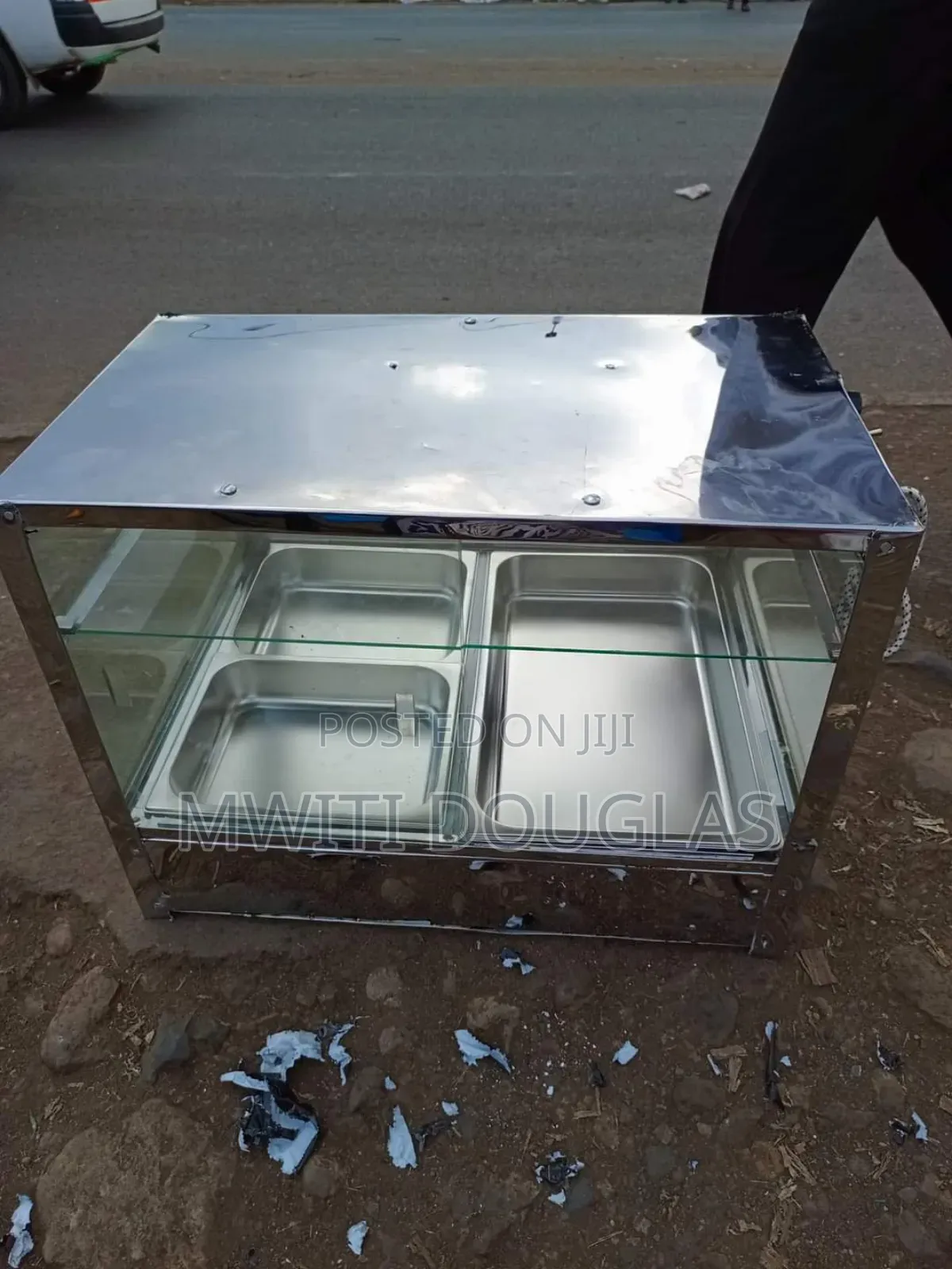 Shinny Food Warmer Display