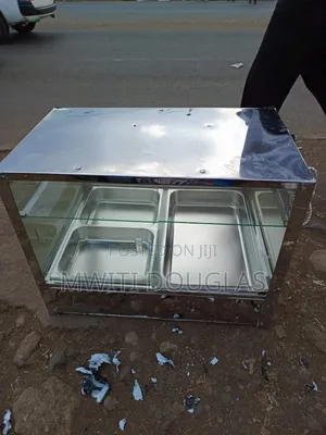 Shinny Food Warmer Display