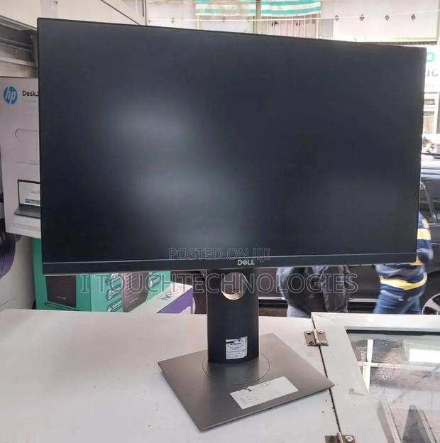 22" Dell Edge to Edge Monitor