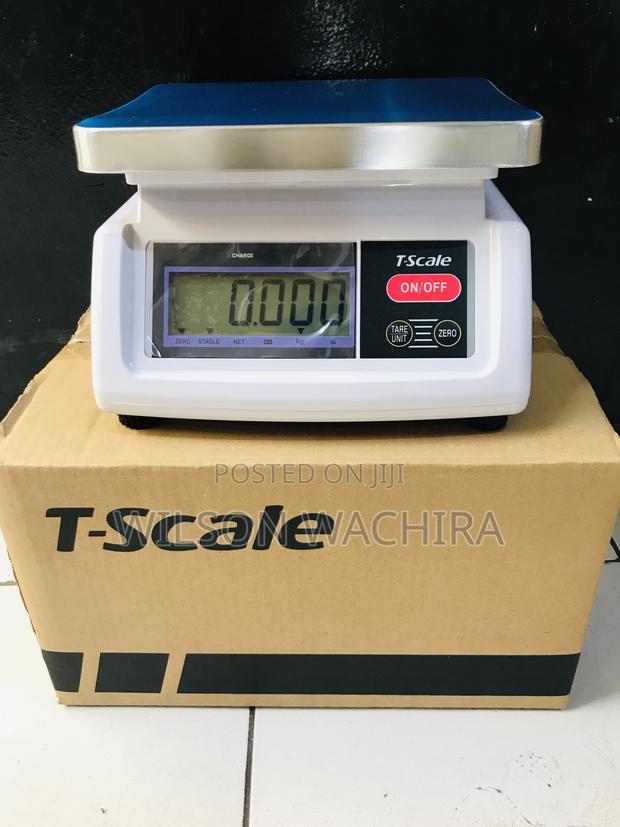 T SCALE. 25kg Max - main view