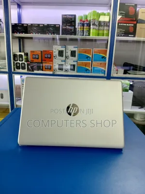 New Laptop HP Pavilion 15 8GB Intel Core I7 SSD 1T
