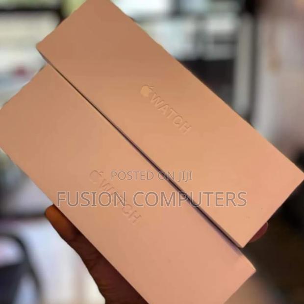 Apple Watch Series 10 46mm - main view