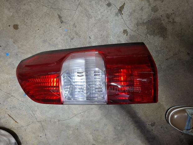 Headlight Toyota Probox - main view