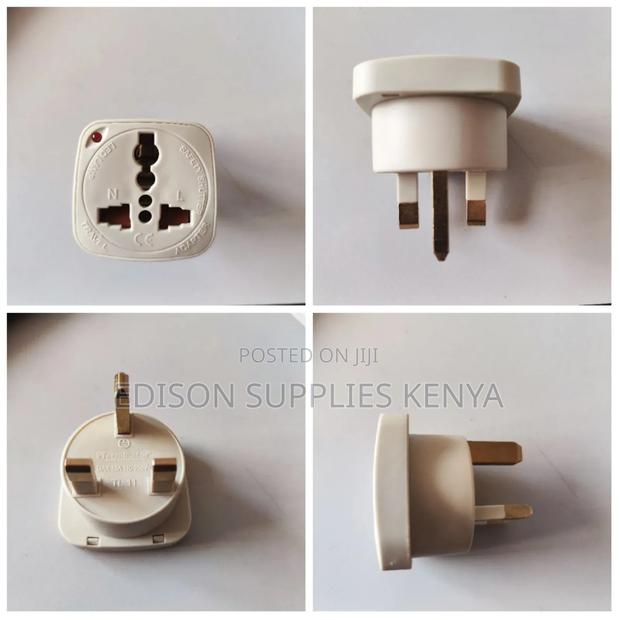 Travel Adaptor With Indicator 13amps Universal Plug Adapter