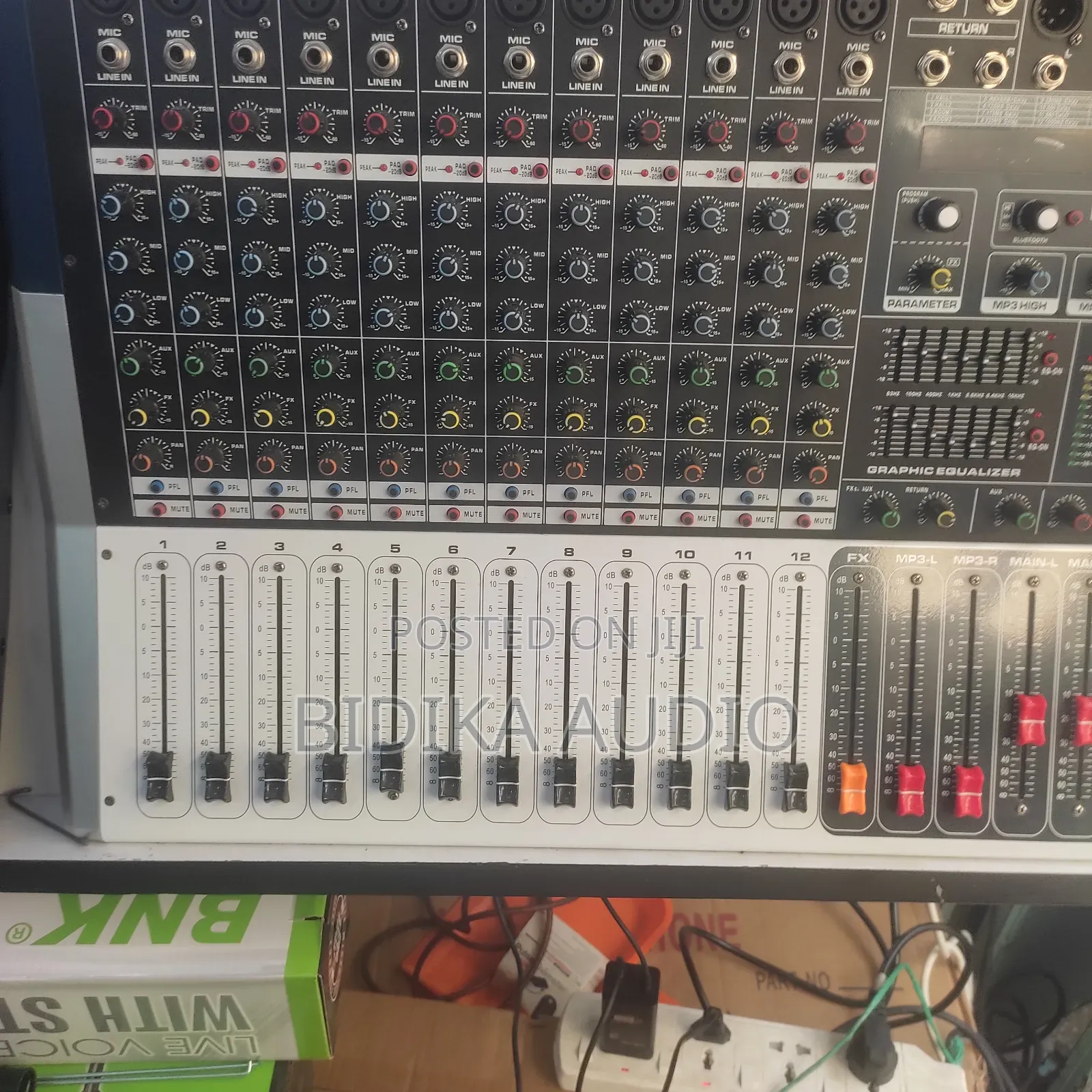 New Powered Mixer 12ch