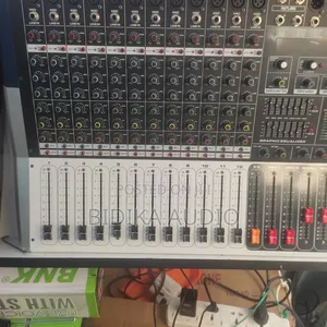New Powered Mixer 12ch