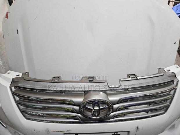 Vanguard 2010/2011/2012/2013/2014 Grille
