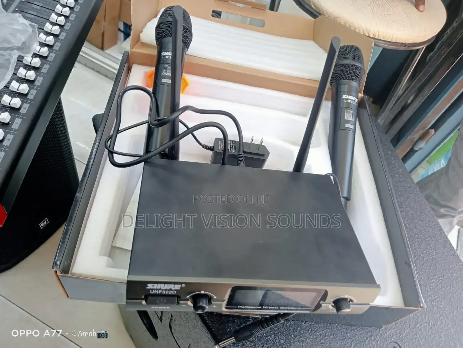 Shure UHF322D Microphone