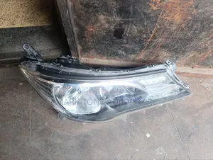 Rav 4 2015 Headlight Non Zenon