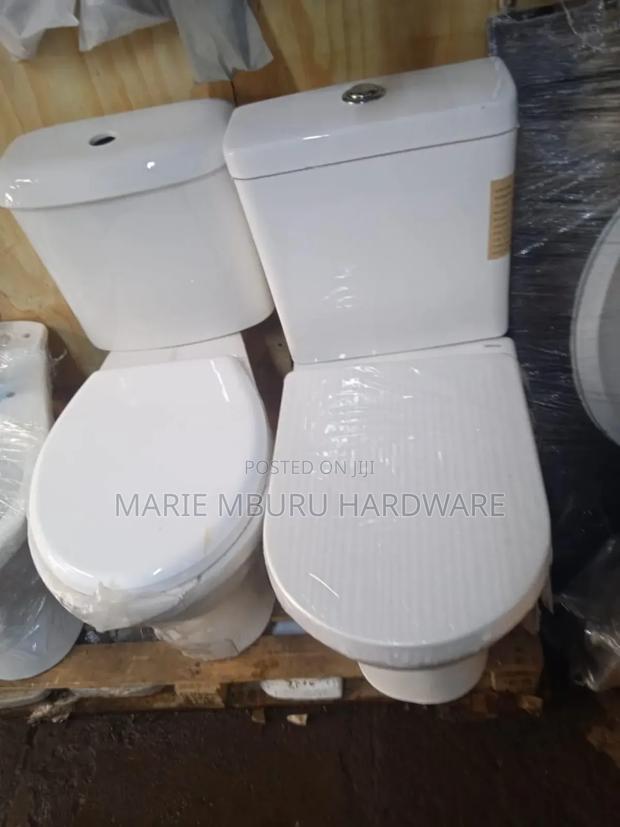 Royal Toilet Seat