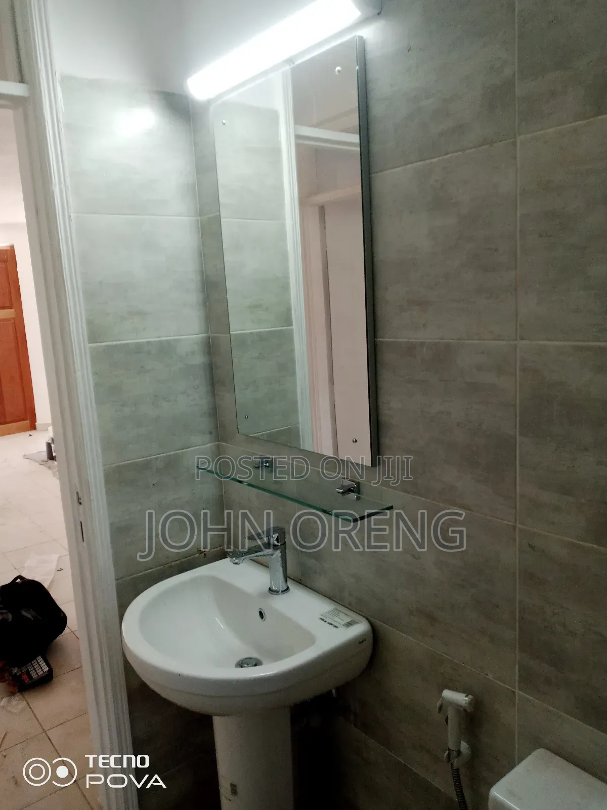 Bathroom Wall Mirrors