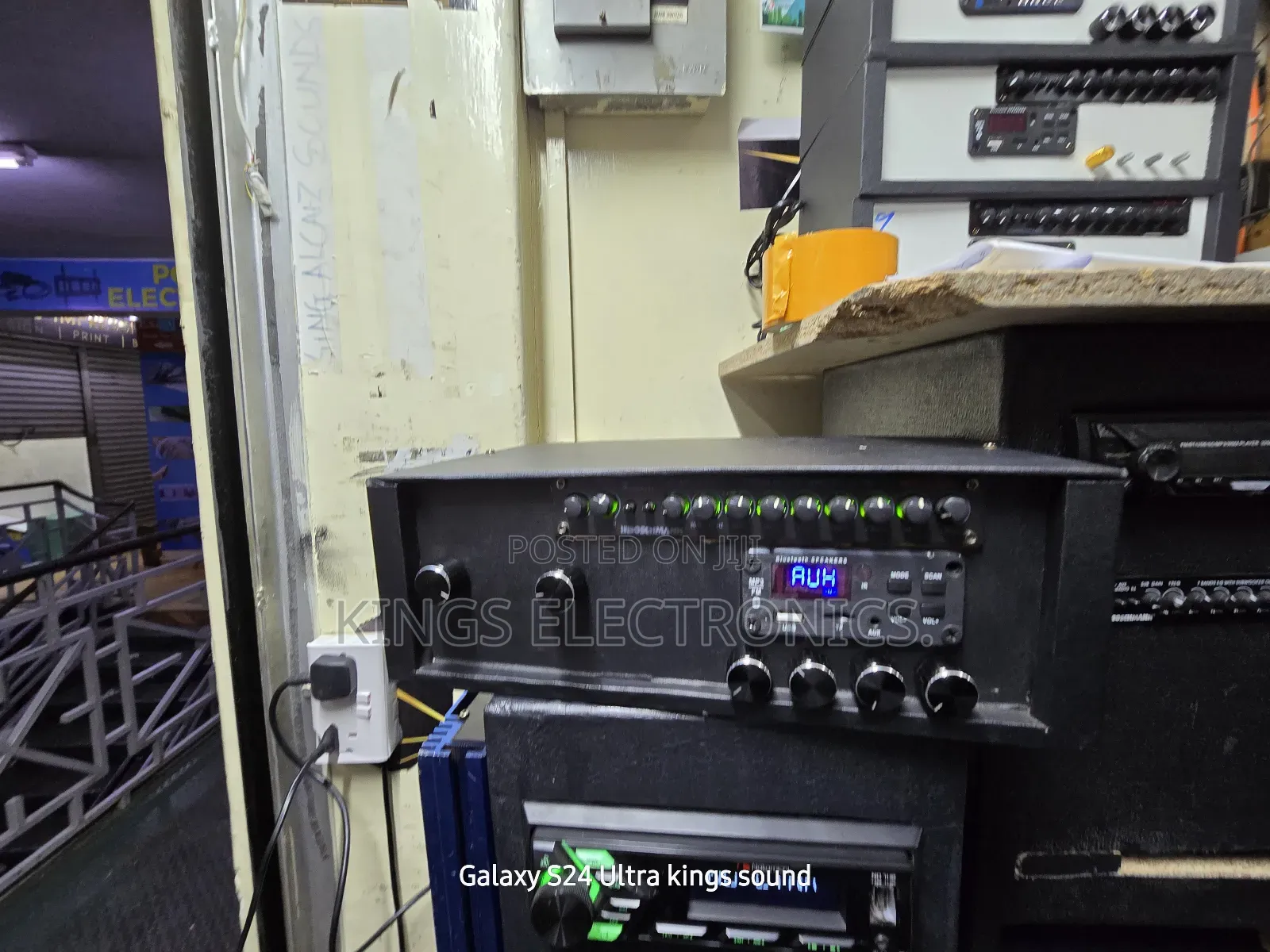Modified Rellay Amplifier With Pre Amp