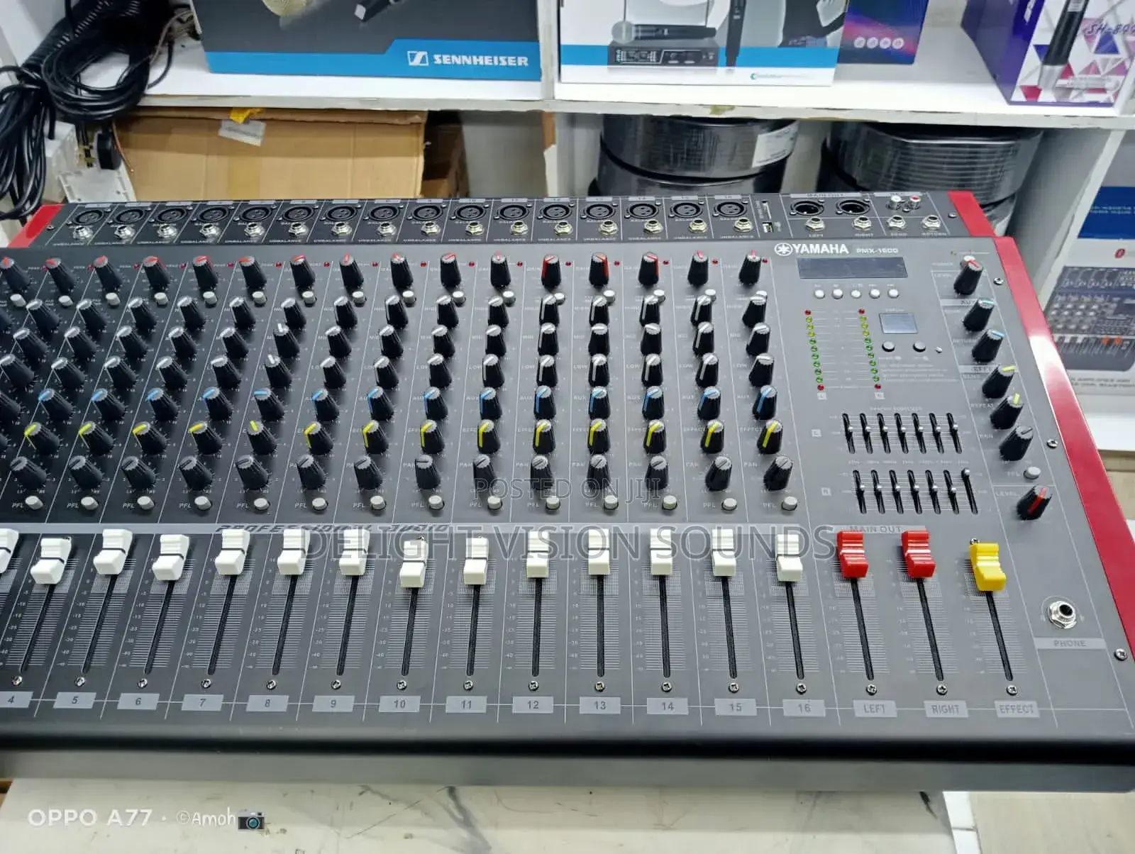 Yamaha PMX-1600 Mixer