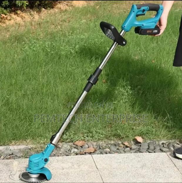 Cordless Brush Cutter - main view