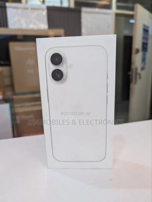 New Apple iPhone 16 128 GB White - main view