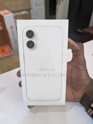 New Apple iPhone 16 128 GB White