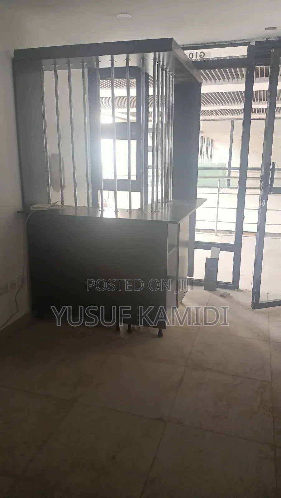Kitchen Cabinets and Fittings