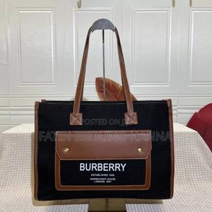 GET Yourself Burberry High Quality Handbag - thumbnail 2