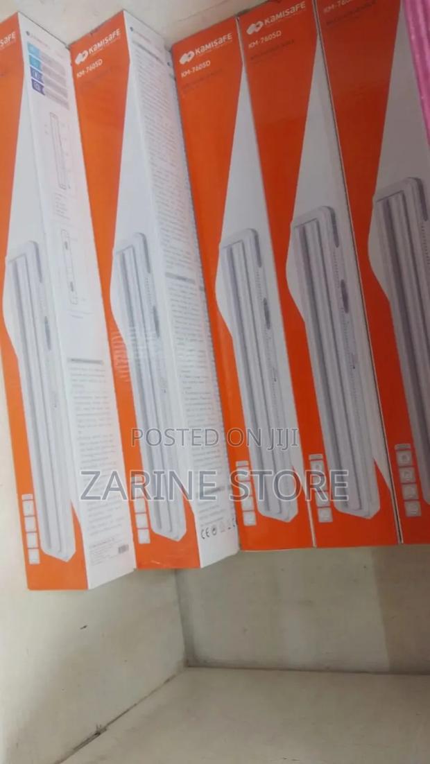 Km-7605 Rechargeable Light With Two Bulbs White Light - main view