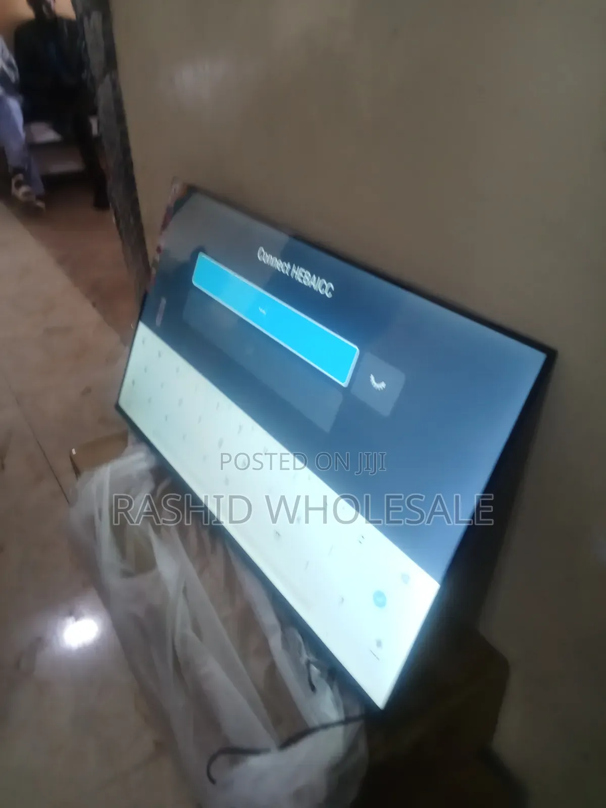 Vitron 43 Inch With Bluetooth Connectivity.
