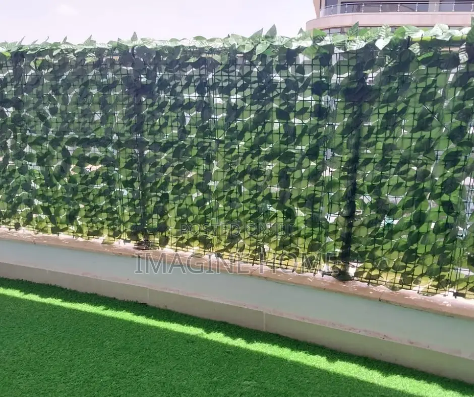 Green Fences Green Grass Dark/Light Fence Home Decor