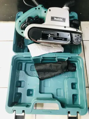 Makita Belt Sander. 1200W