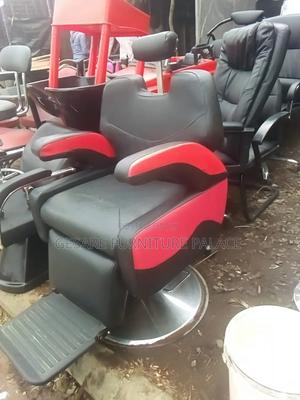 Executive Barber Chair - thumbnail 2