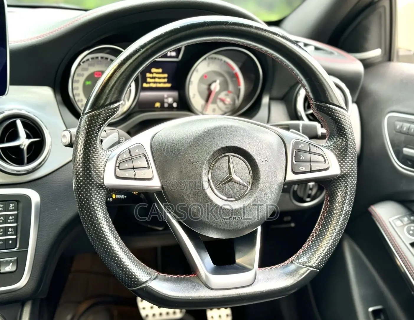 Mercedes-Benz GLA 250 2016 White