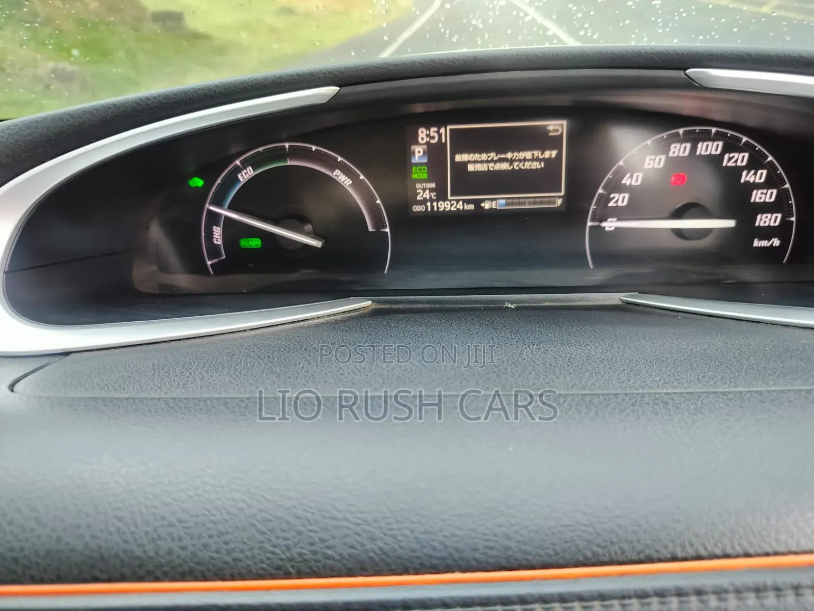 Toyota Sienta 2015 Silver