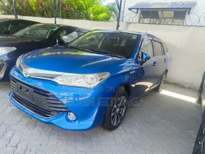 Toyota Corolla Fielder 2017 Blue