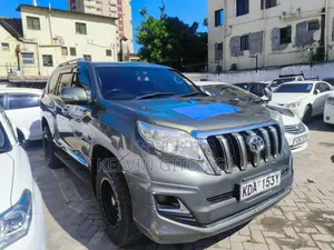 Toyota Land Cruiser Prado 2014 Green