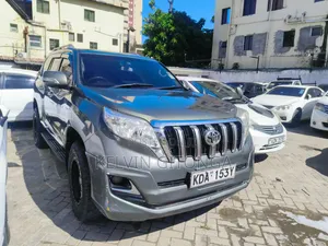 Toyota Land Cruiser Prado 2014 Green