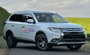 Mitsubishi Outlander 2017 White