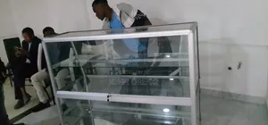 Aluminium Displays With Sliding Doors and Push Locks