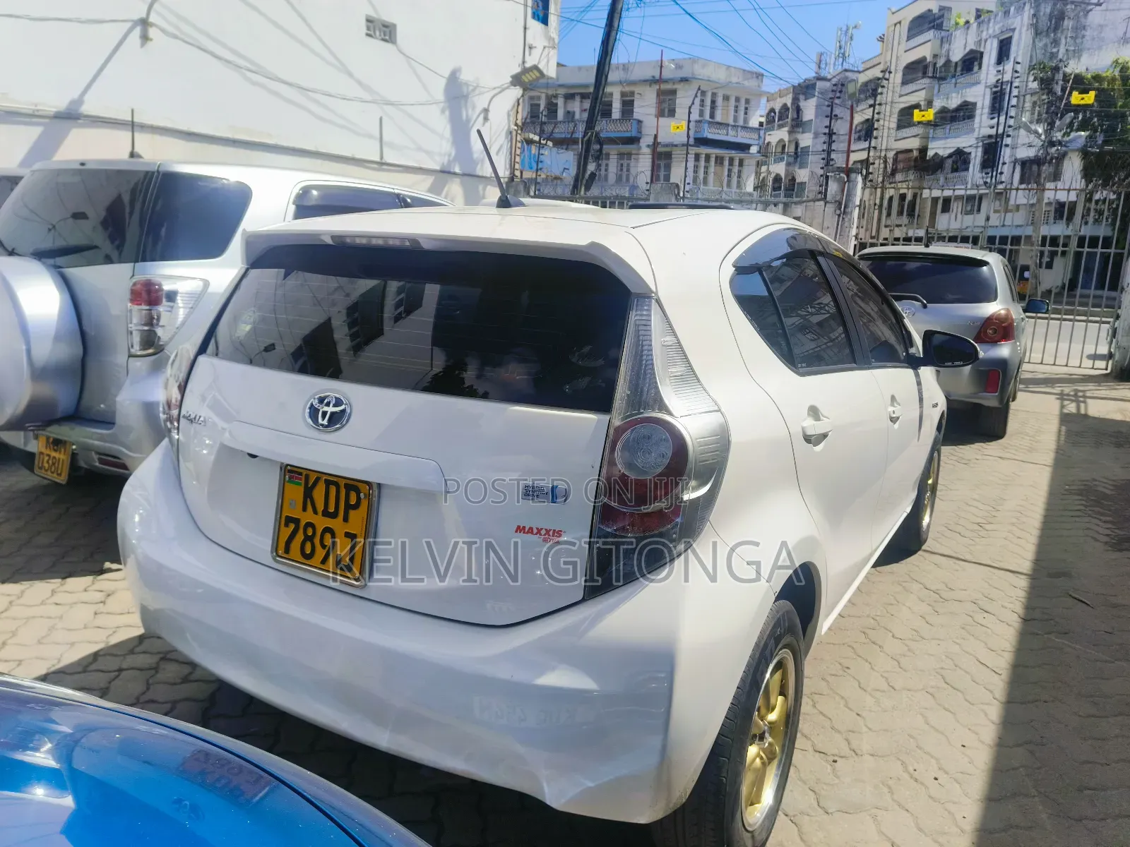 Toyota Aqua 2017 White