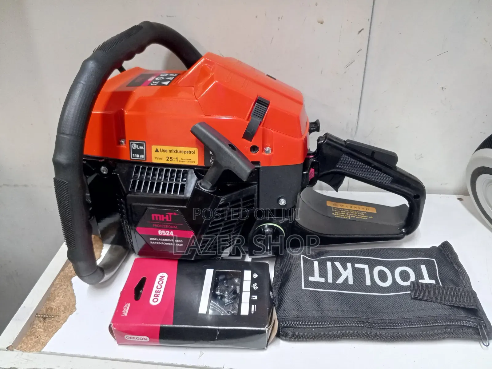 MHT Gasoline Chainsaw,