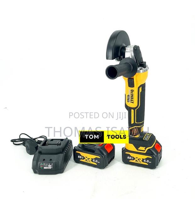 Dewalt 88vmax Cordless Rechargeable 41⁄2 Inch Angle Grinder - thumbnail 3