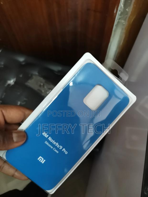 Blue Silicone Case for Xiaomi Redmi Note 9s - thumbnail 3