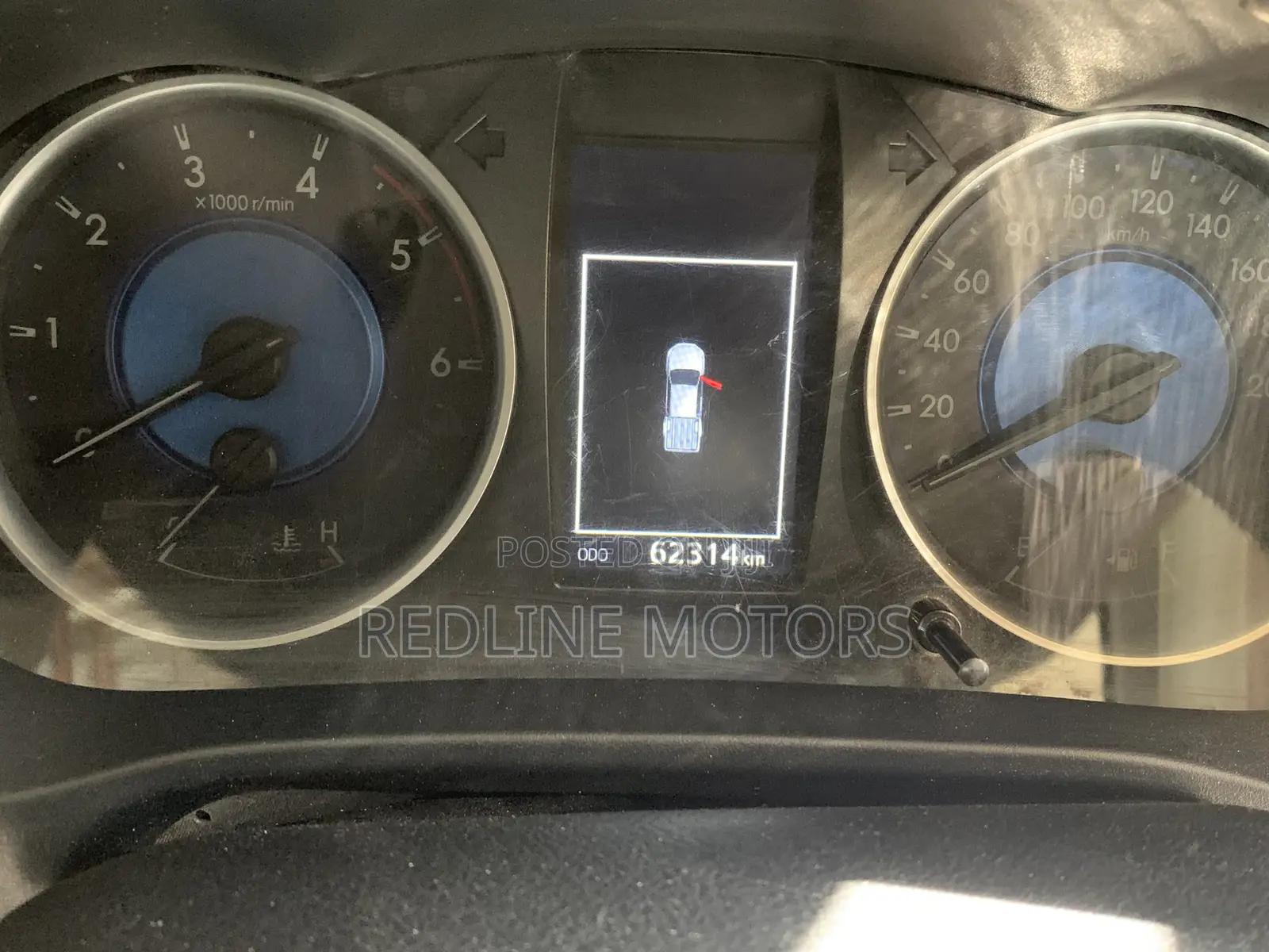 Toyota Hilux SR5 4x4 2017 Off white