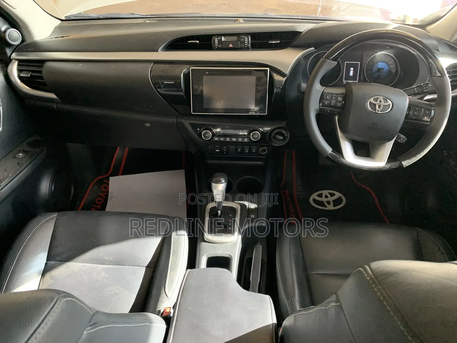 Toyota Hilux SR5 4x4 2017 Off white