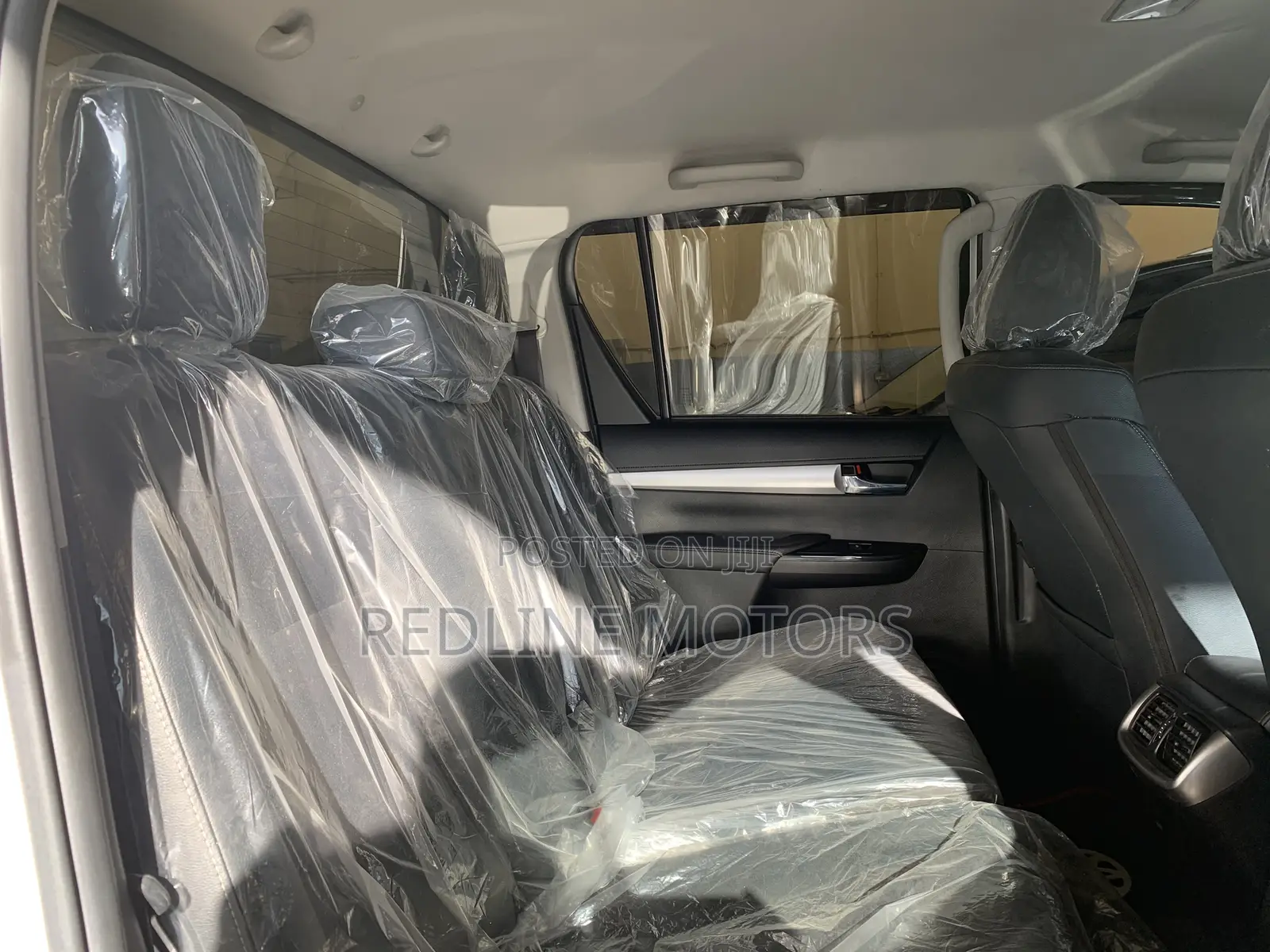 Toyota Hilux SR5 4x4 2017 Off white