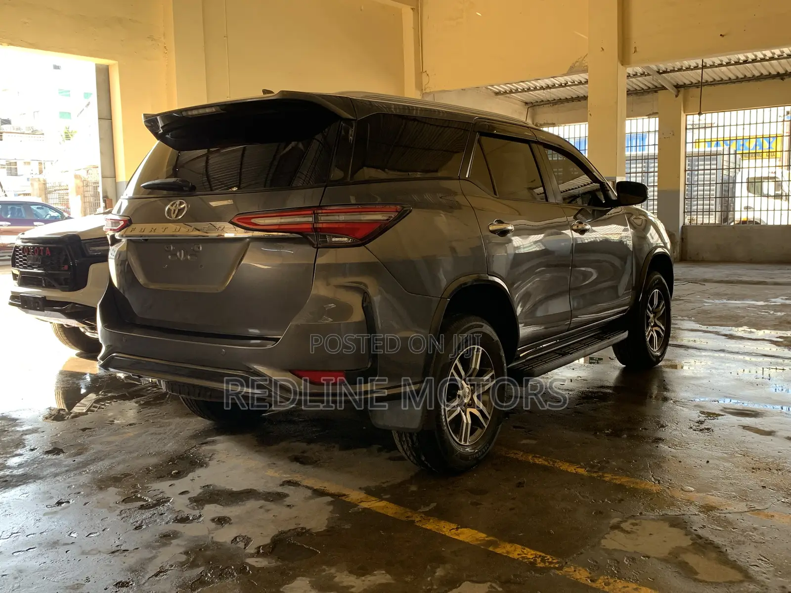 Toyota Fortuner 2.8 D AWD 2018 Gray