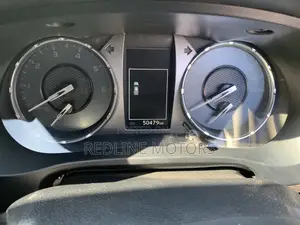 Toyota Hilux 2017 Green