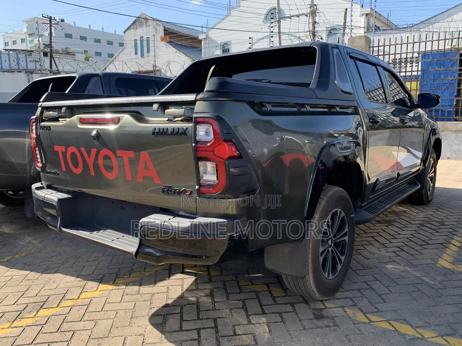Toyota Hilux 2017 Green