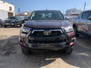 Toyota Hilux 2017 Burgundy