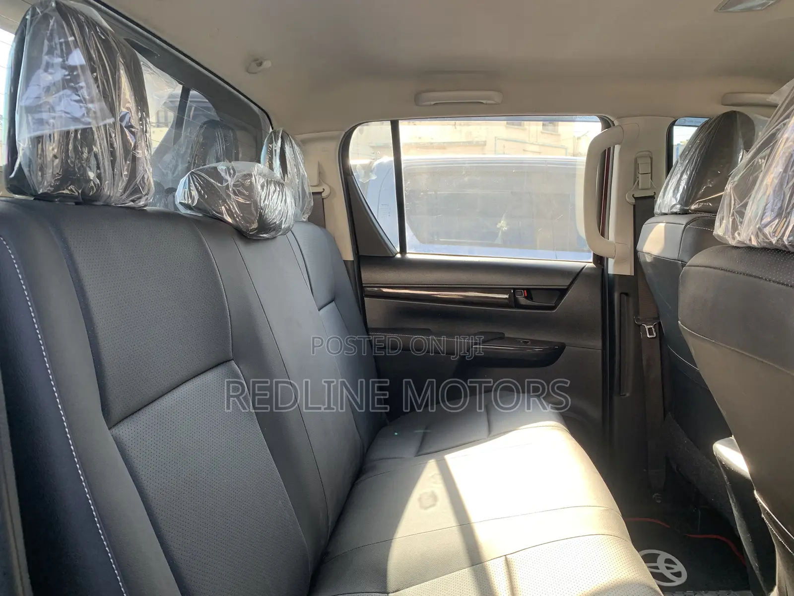 Toyota Hilux 2017 Burgundy