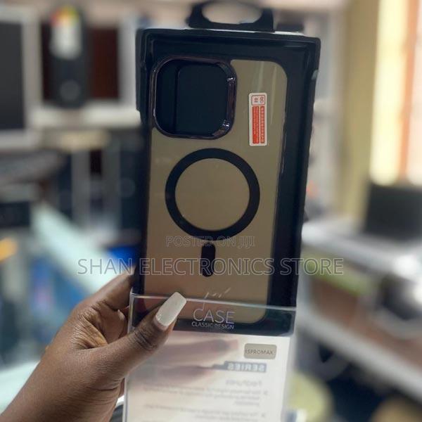 iPhone 15 Pro Max Shockproof Case - main view